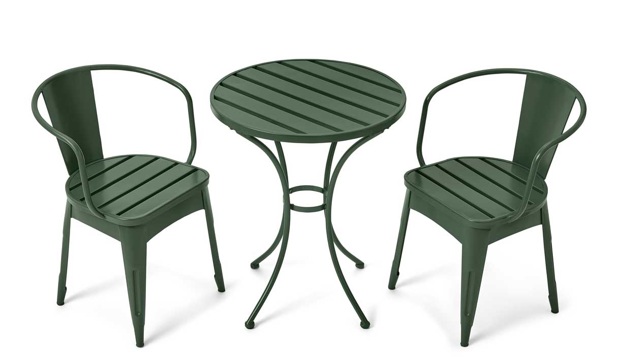 table and chairs