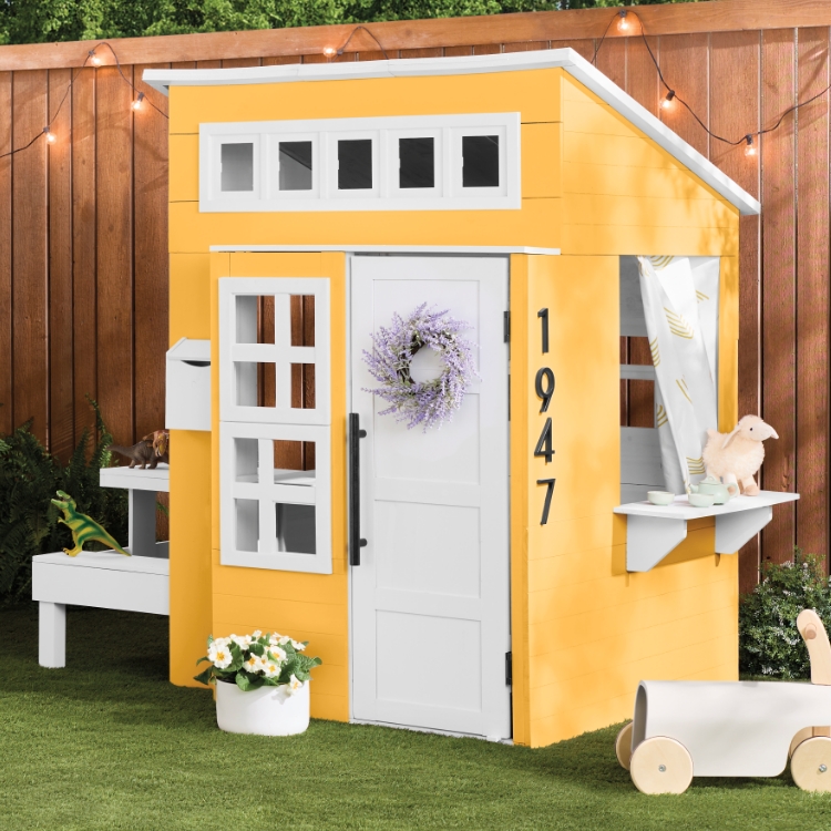 krylon yellow plastic playhouse