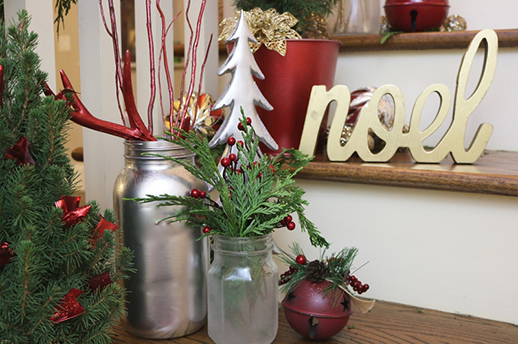 Holiday Staircase Decorations